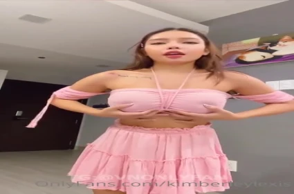 [Sex mới full hd] Em gái lồn xinh hồng mịn màng, đụ cực sướng